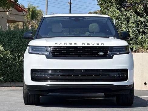 Used 2023 Land Rover Range Rover Autobiography AWD/4WD image 8