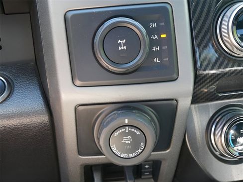 Used 2019 Ford F150 Raptor w/ Equipment Group 802A Luxury image 24