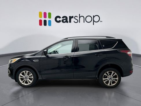 Used 2017 Ford Escape SE w/ SE Leather Comfort Package AWD/4WD image 2