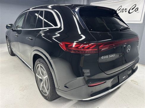Used 2023 Mercedes-Benz EQS 580 4MATIC SUV image 8