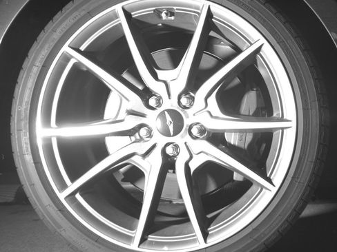 Used 2025 Genesis G70 2.5T image 15