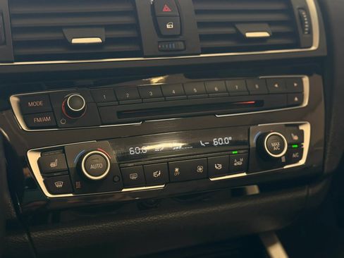 Used 2016 BMW M235i Convertible image 33