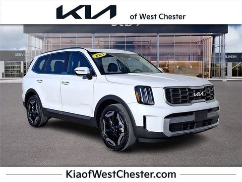 Used 2023 Kia Telluride S w/ S Sunroof Package image 1