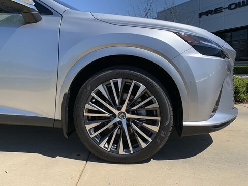 Used 2026 Lexus RX 350 w/ Convenience Package AWD/4WD image 13