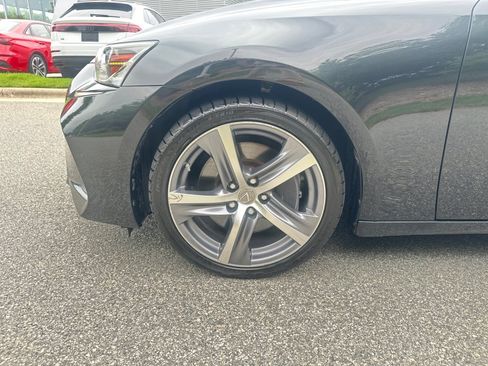 Used 2019 Lexus IS 300 w/ Navigation Package RWD image 31