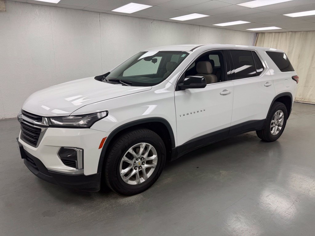 Used 2022 Chevrolet Traverse LS AWD/4WD image 1