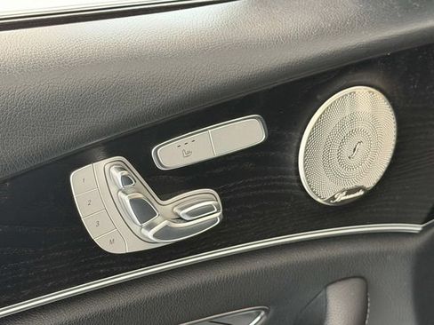 Used 2023 Mercedes-Benz E 350 4MATIC Sedan image 17