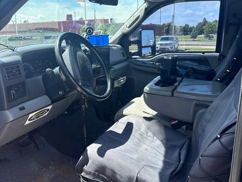 Used 2004 Ford F250 XLT AWD/4WD image 6