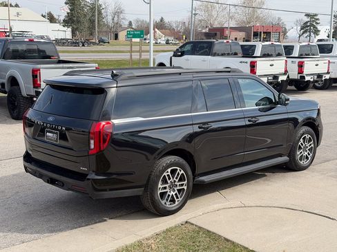Used 2025 Ford Expedition Max Active image 6