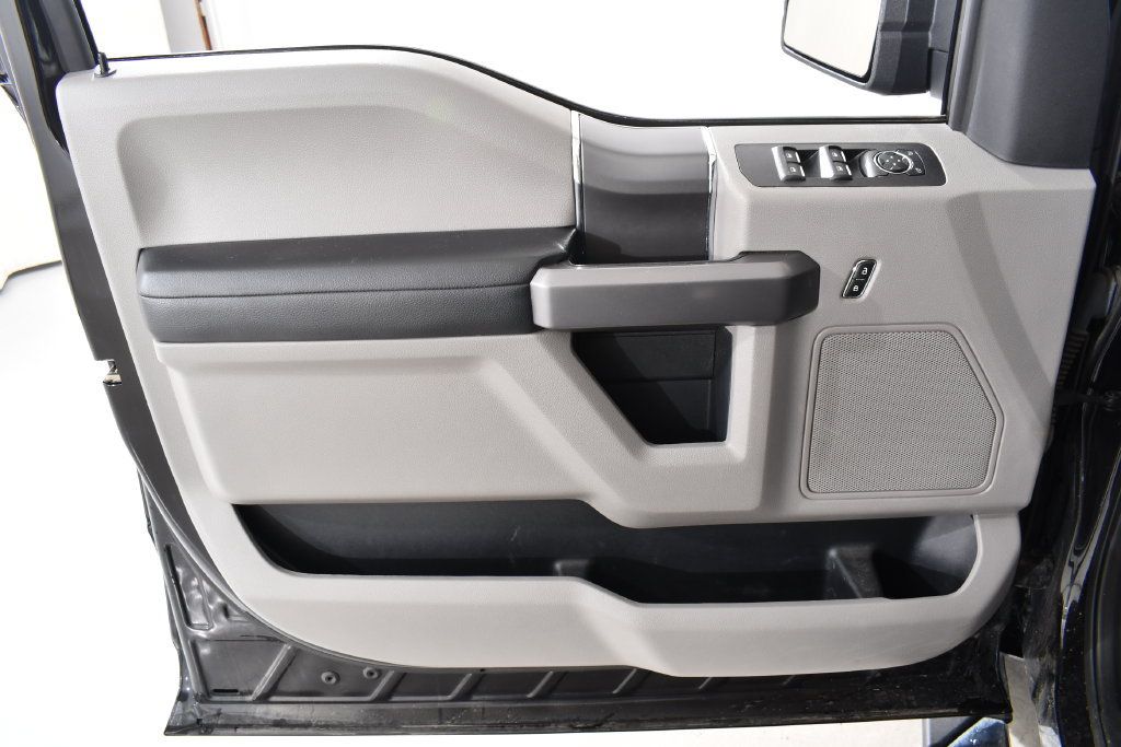 Used 2020 Ford F150 XLT w/ Equipment Group 302A Luxury AWD/4WD image 25