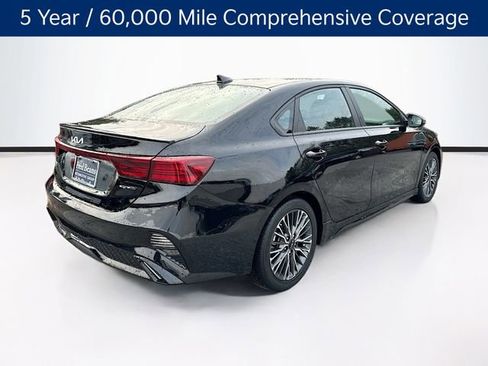 Used 2023 Kia Forte GT-Line w/ GT-Line Premium Package image 7