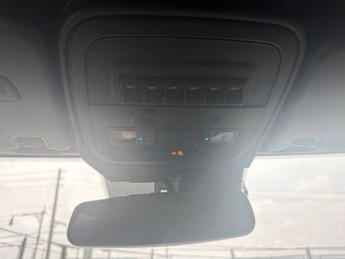 Used 2024 Ford Bronco Outer Banks AWD/4WD image 10
