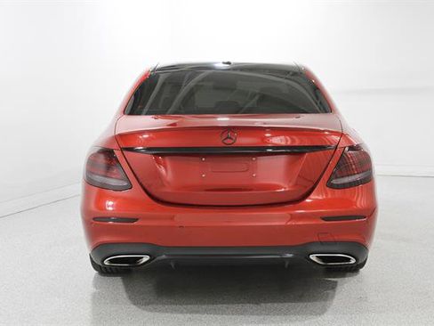 Used 2017 Mercedes-Benz E 300 4MATIC image 20