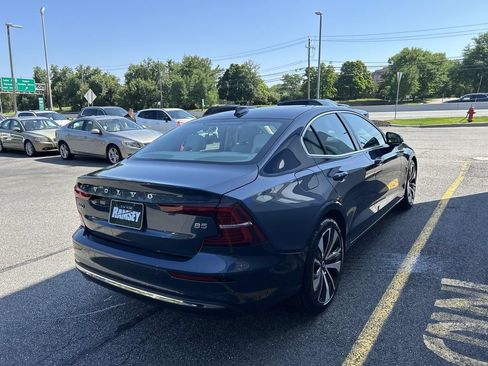 Certified 2023 Volvo S60 B5 Ultimate w/ Climate Package FWD image 8