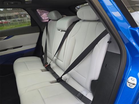 New 2026 Cadillac Optiq Luxury 1 image 17