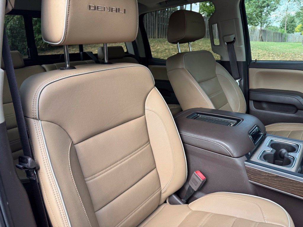Used 2018 GMC Sierra 1500 Denali w/ Denali Ultimate Package AWD/4WD image 12