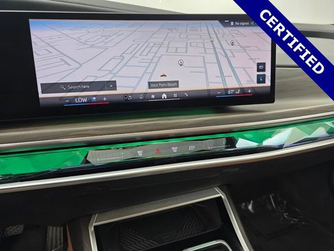 Certified 2023 BMW i7 xDrive60 image 24