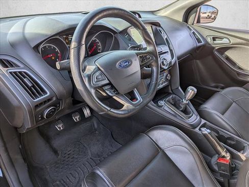 Used 2016 Ford Focus ST w/ Equipment Group 402A image 9