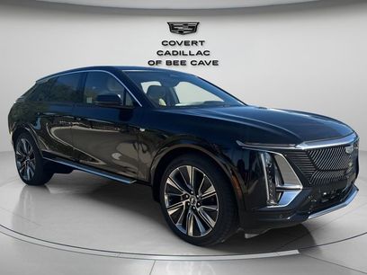 New 2026 Cadillac Lyriq Signature Luxury