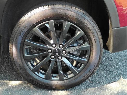 Certified 2023 Chevrolet Traverse RS AWD/4WD image 30