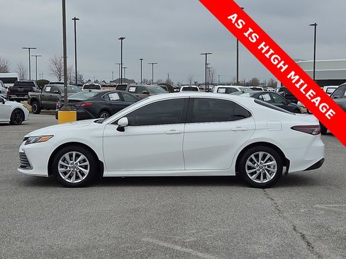 Used 2023 Toyota Camry LE w/ Convenience Package image 3