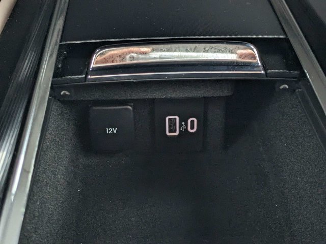 Used 2022 Lincoln Corsair FWD image 30