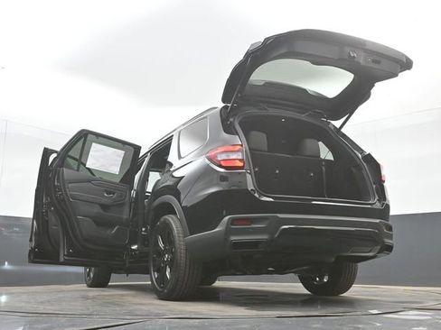 New 2026 Honda Pilot Black Edition image 57