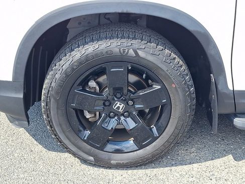 Used 2024 Honda Ridgeline Black Edition image 8