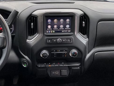 Used 2023 Chevrolet Silverado 1500 Custom AWD/4WD image 10