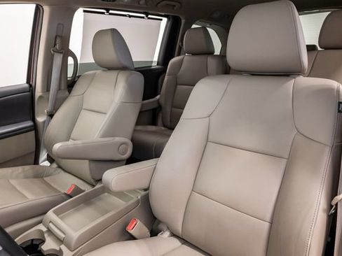 Used 2016 Honda Odyssey EX-L image 11