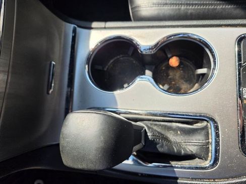 Used 2018 Jeep Grand Cherokee Limited image 7