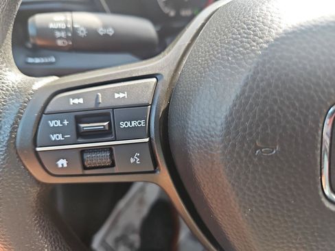 Used 2024 Honda CR-V EX image 27