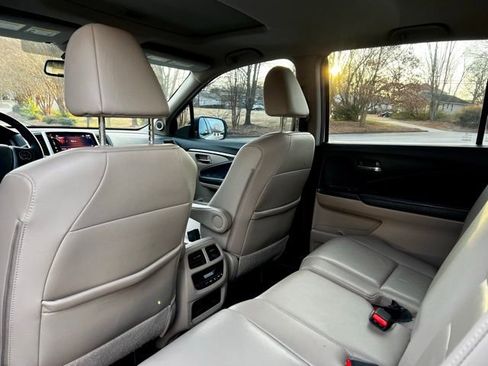 Used 2018 Honda Pilot EX-L image 16