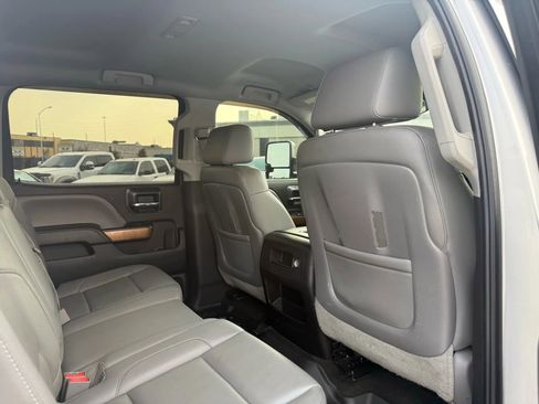 Used 2015 Chevrolet Silverado 3500 LTZ w/ Duramax Plus Package image 37