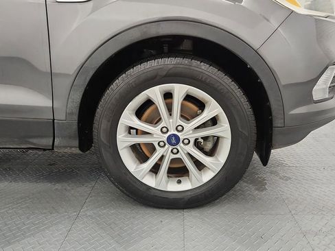 Used 2018 Ford Escape SE w/ SE Sync 3 Package AWD/4WD image 15