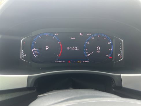 Used 2019 Volkswagen Atlas SEL R-Line image 11