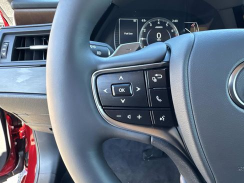 New 2025 Lexus ES 350 w/ Premium Package image 30