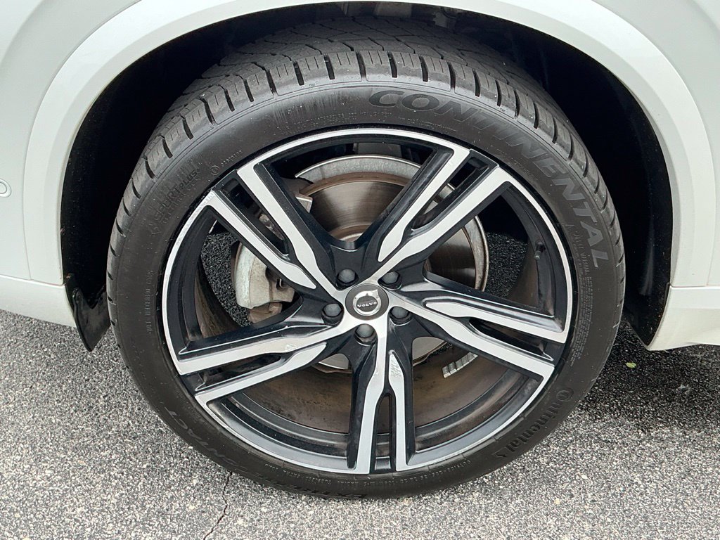 Used 2019 Volvo XC90 T6 R-Design w/ Advanced Package AWD/4WD image 9