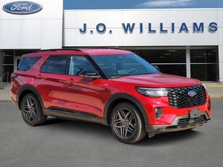 Used 2025 Ford Explorer ST-Line w/ Premium Package RWD video 1