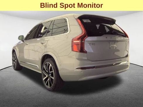 Used 2024 Volvo XC90 B5 Plus image 7