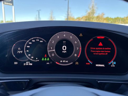 Used 2024 Porsche Cayenne S image 33