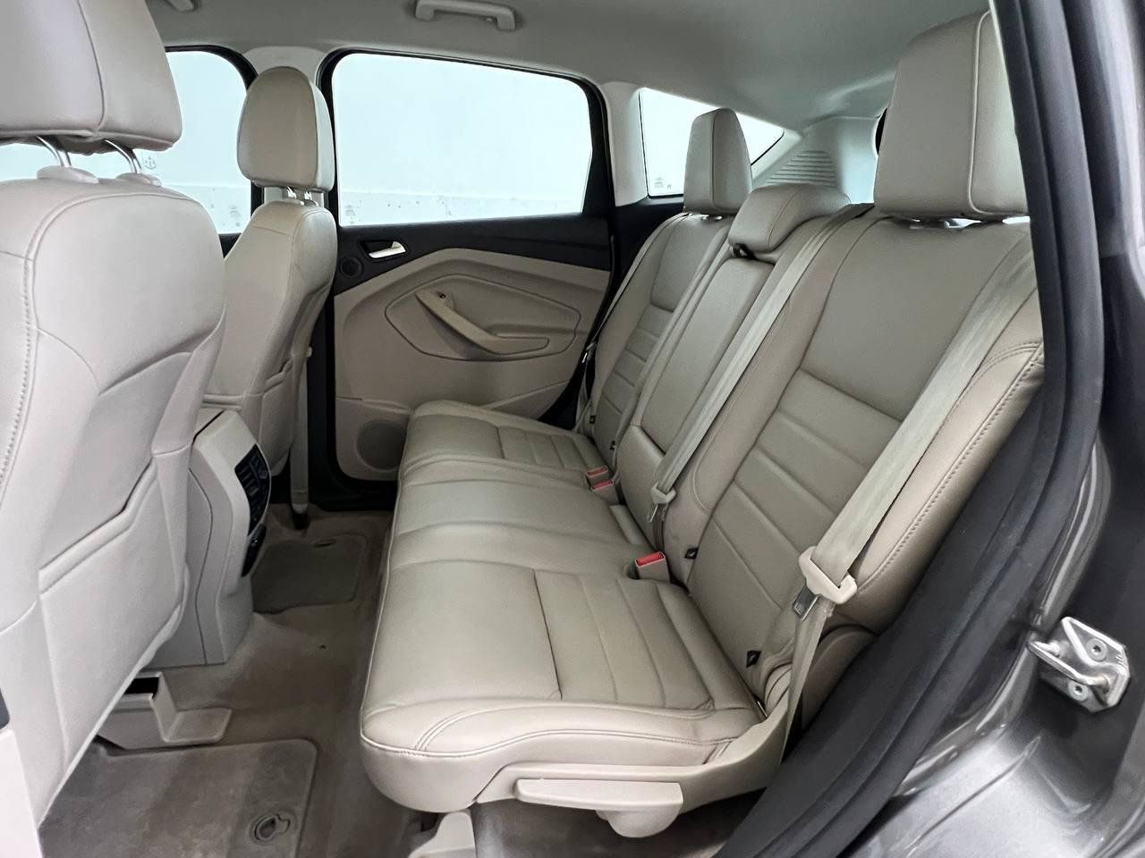 Used 2014 Ford C-MAX SEL w/ Equipment Group 302A FWD image 10
