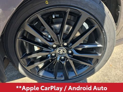 Used 2023 Toyota Camry XSE image 3