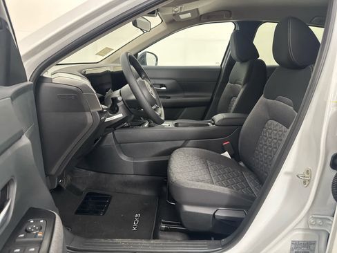 New 2026 Nissan Kicks SV w/ Illumination Package image 10