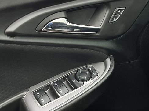 Used 2024 Chevrolet Malibu LT FWD image 21