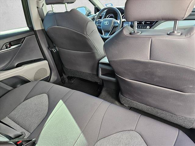 Used 2021 Toyota Camry LE w/ Convenience Package FWD image 14