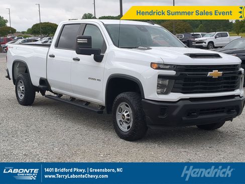 Used 2024 Chevrolet Silverado 2500 W/T w/ WT Convenience Package AWD/4WD image 1