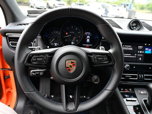 Used 2023 Porsche Macan GTS AWD/4WD image 21