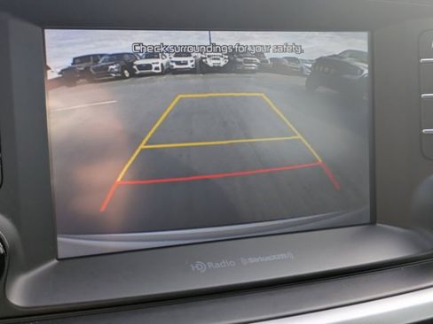 Used 2018 Kia Sorento LX image 18