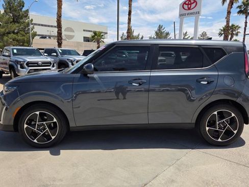 Used 2023 Kia Soul EX FWD image 9